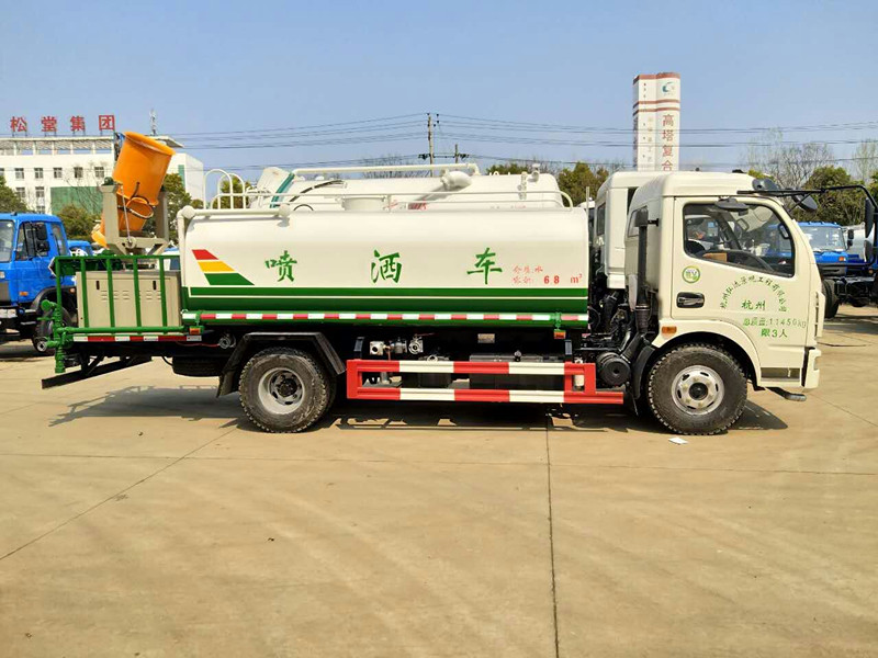郴州上藍(lán)牌灑水車價(jià)格解析